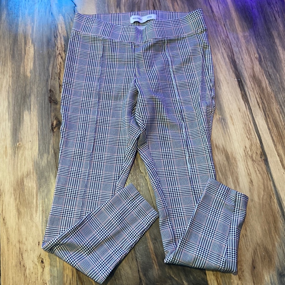 Old Navy plaid leggings